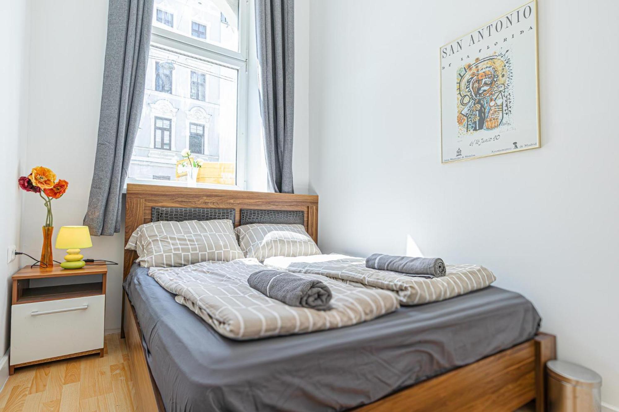 Apartment 4br For Up To 8p, 6-min To Lugner