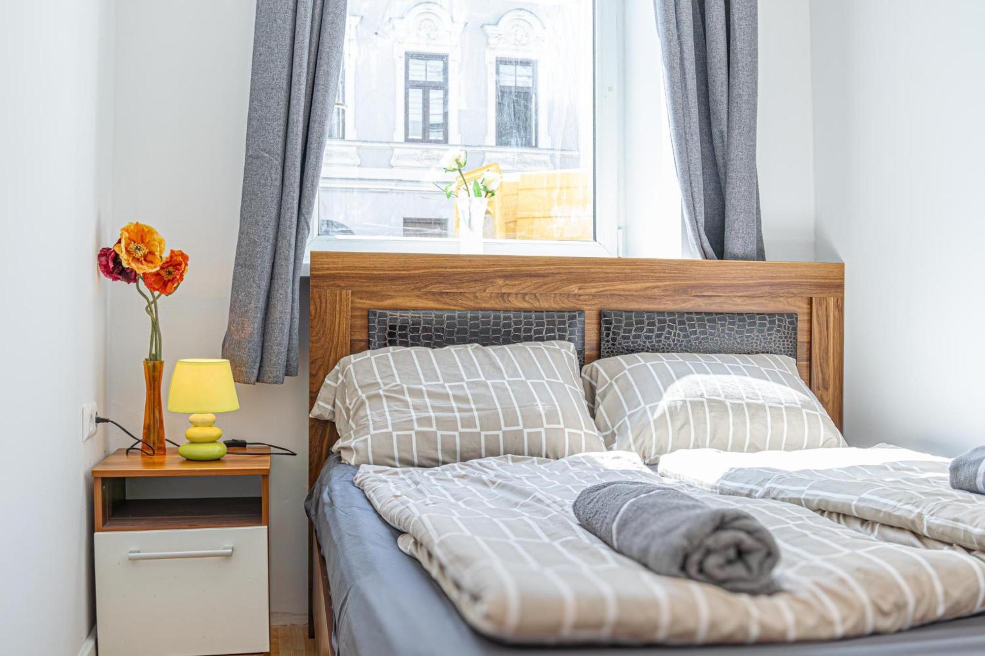 4br For Up To 8p, 6-min To Lugner * Wien